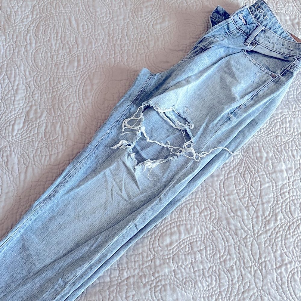American Eagle Tomgirl Jeans